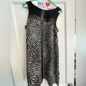 Alice & Trixie Sz S Shift Dress with Faux Leather Detail. Pre-Owned Condition!